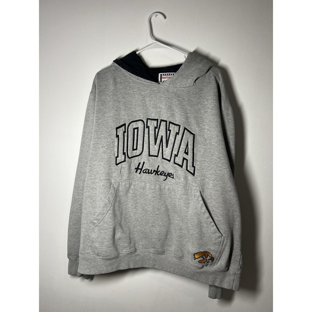 Iowa Hawkeyes Men's Vintage Footlocker Embroidered Hoodie Sweatshirt Size XL EUC